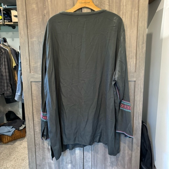 Time for Me 3X Tunic Embroidered Gray Long Bell Sleeves - Picture 3 of 12